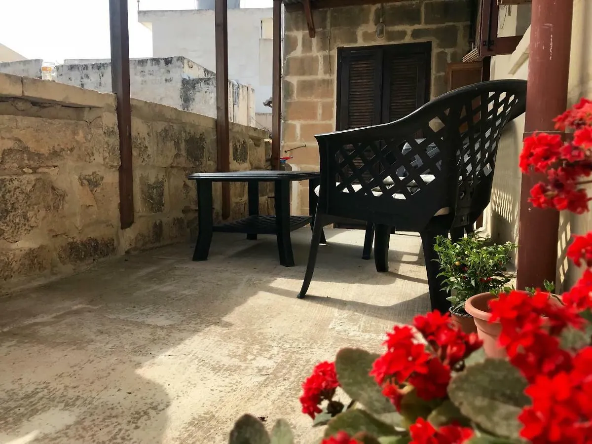 Farmhouse, Garden & View Affittacamere Żebbuġ Malta